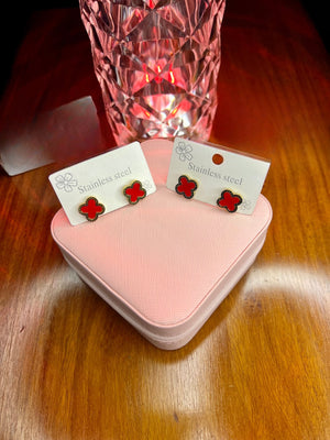 Stainless Steel 18k Red Clover EarStuds
