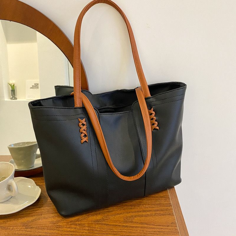 Plain Large Capacity Bag