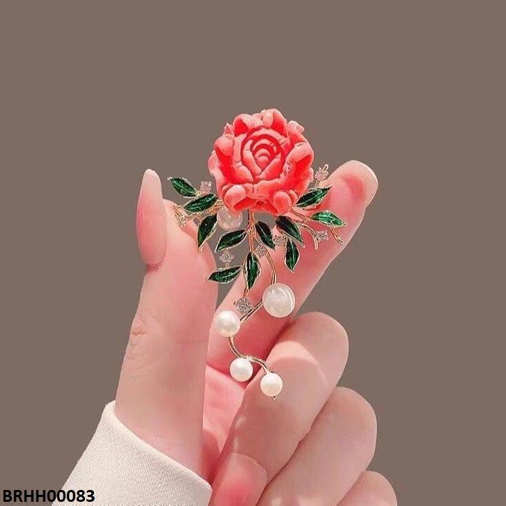 Flower/Leaf Broach