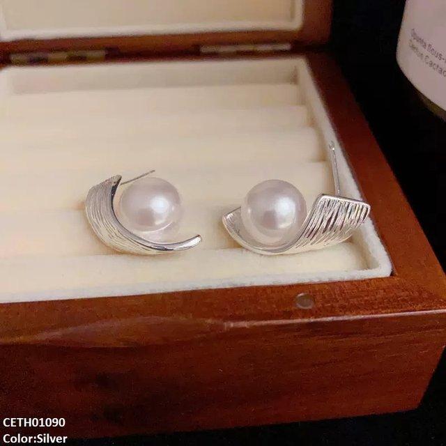 Pearl Tops Pair