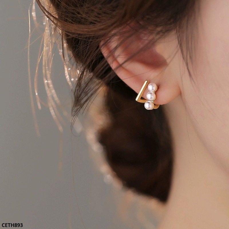 Pearl Stud Tops Pair