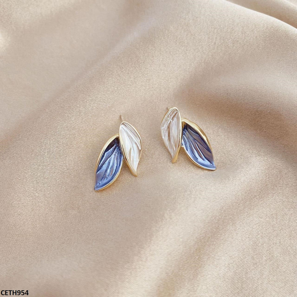 Leaf's Tops Pair