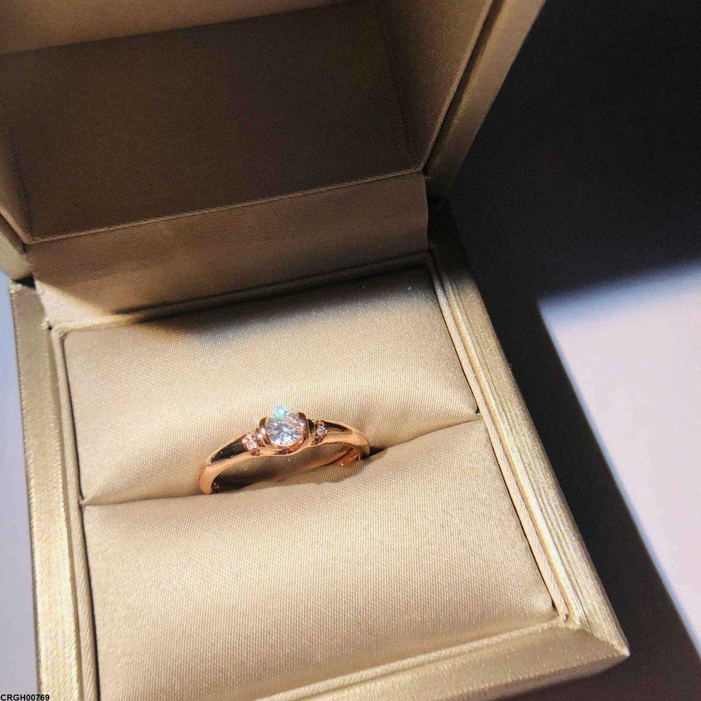 Round Trinity Ring