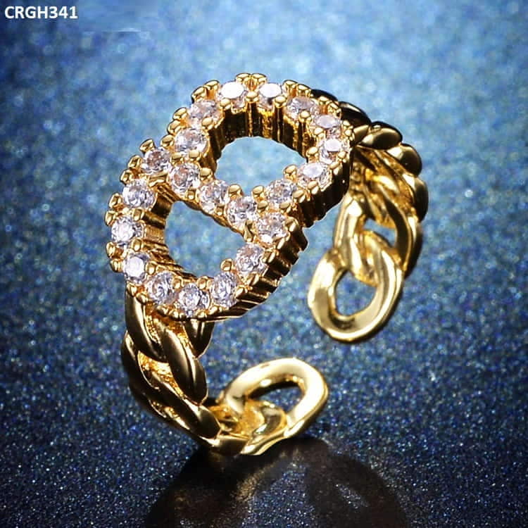 Eight Calli Ring Adjustable