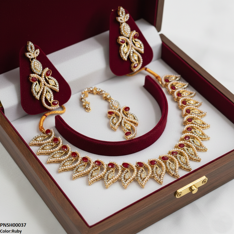 Oval Leaf Necklace Set
