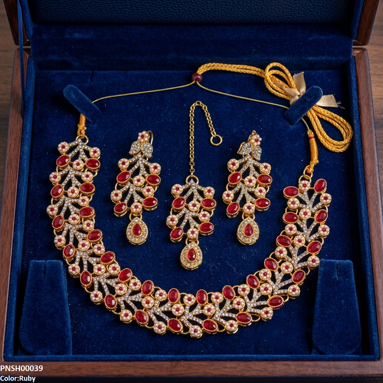 Oval Flower Necklace Set