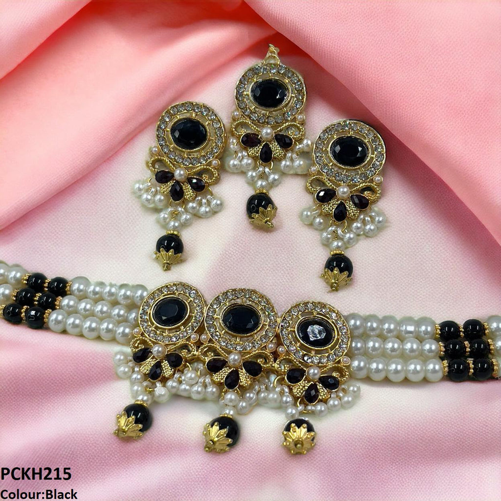 Oval/Pearl Drop Choker Set