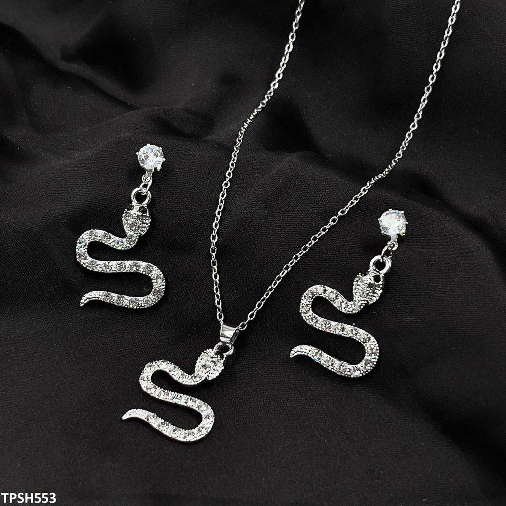 Snake Pendent Set