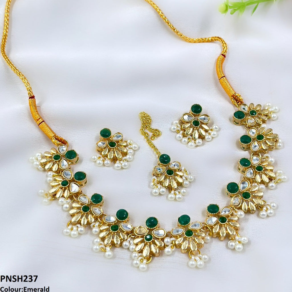 Tear/Flower Necklace Set