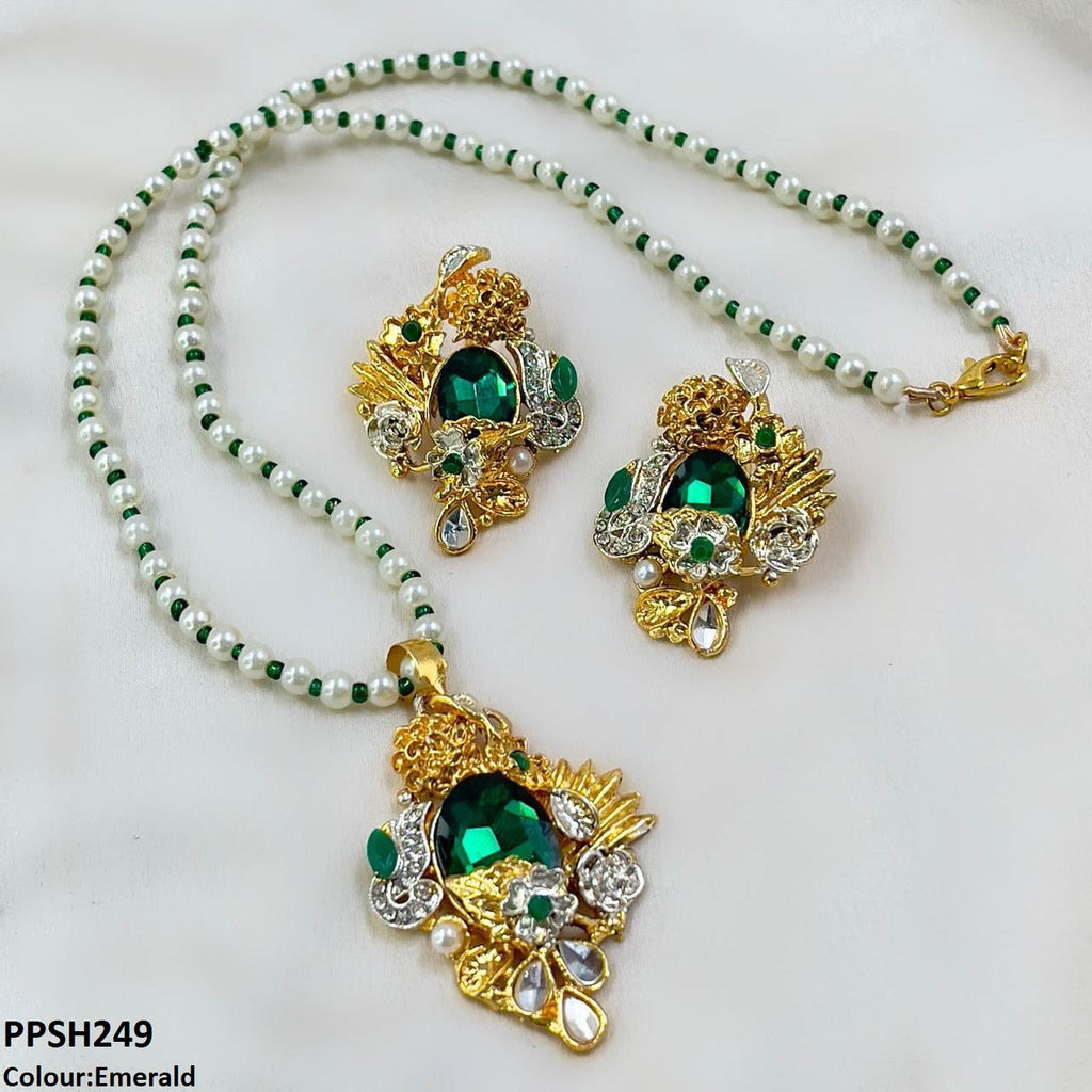 Oval/Tear Pendant Set