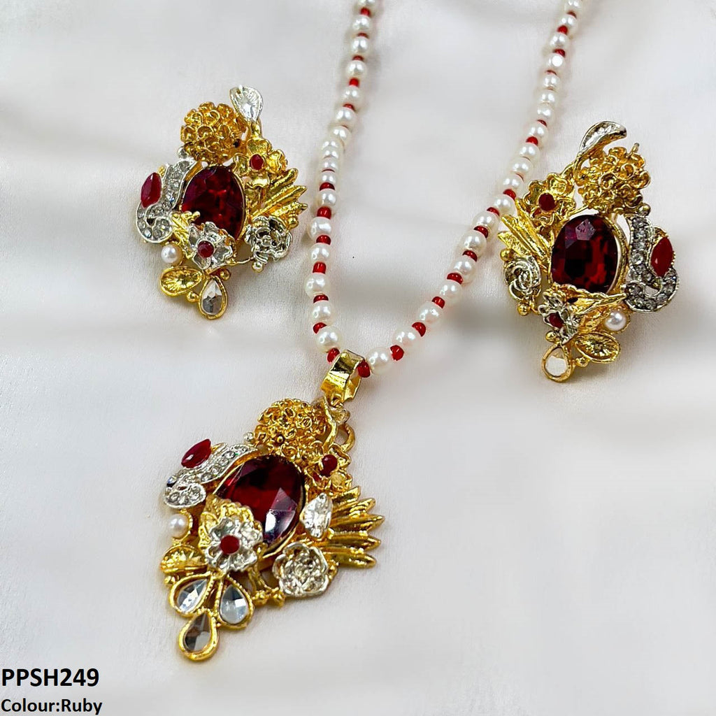 Oval/Tear Pendant Set
