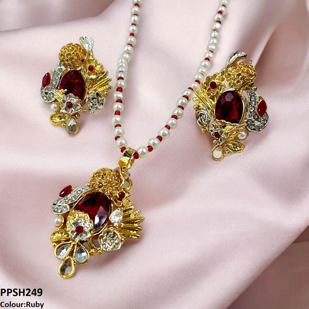 Oval/Tear Pendant Set