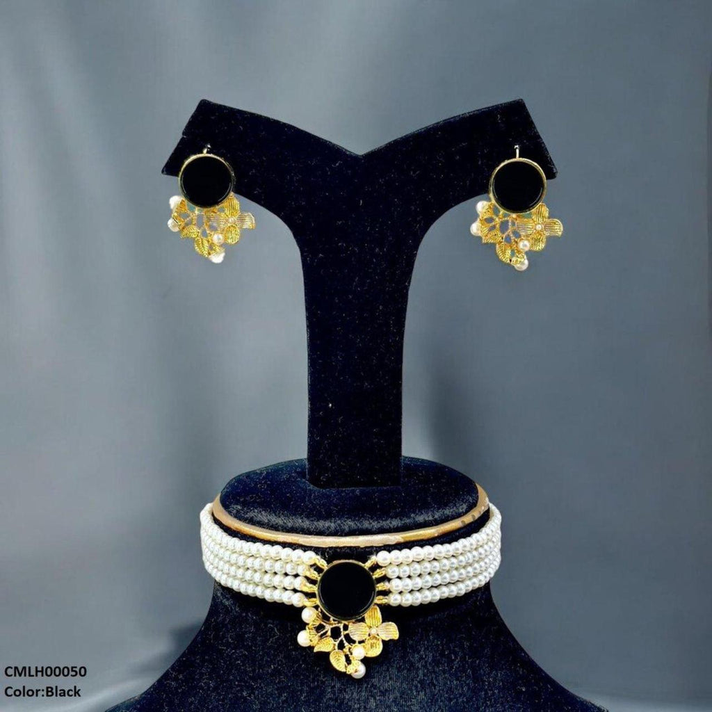 Circle Flower Pearl Choker Set
