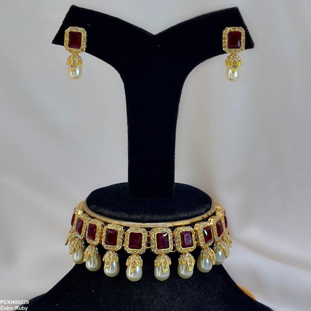 Rectangle Pearl Choker Set