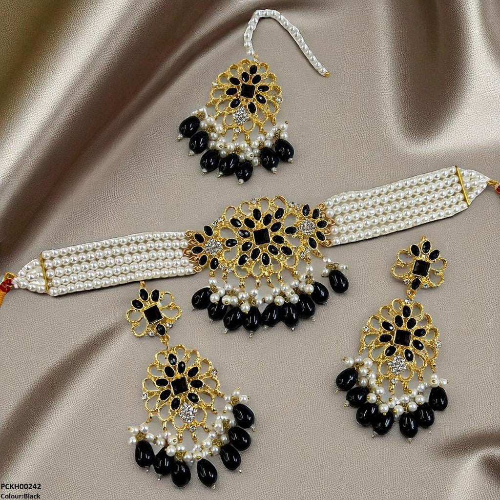 Square Flower Pearl Drop Choker Set