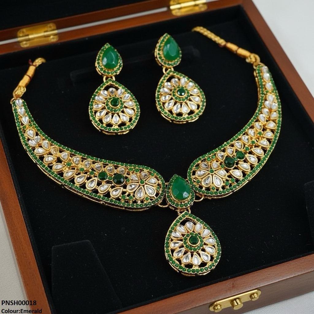 Flower Tear Drop Necklace Set