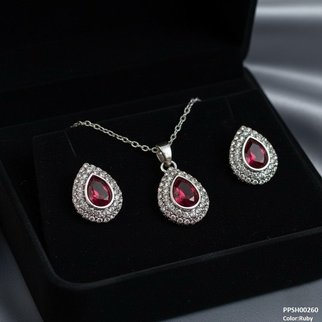 Tear Drop Pedant Set