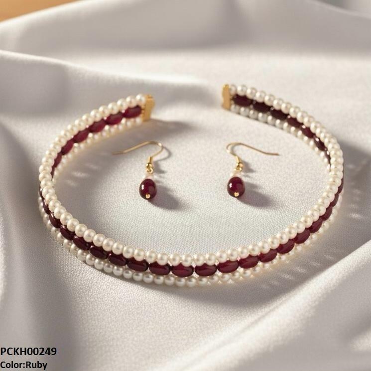 Three-Layered Pearl Choker Set