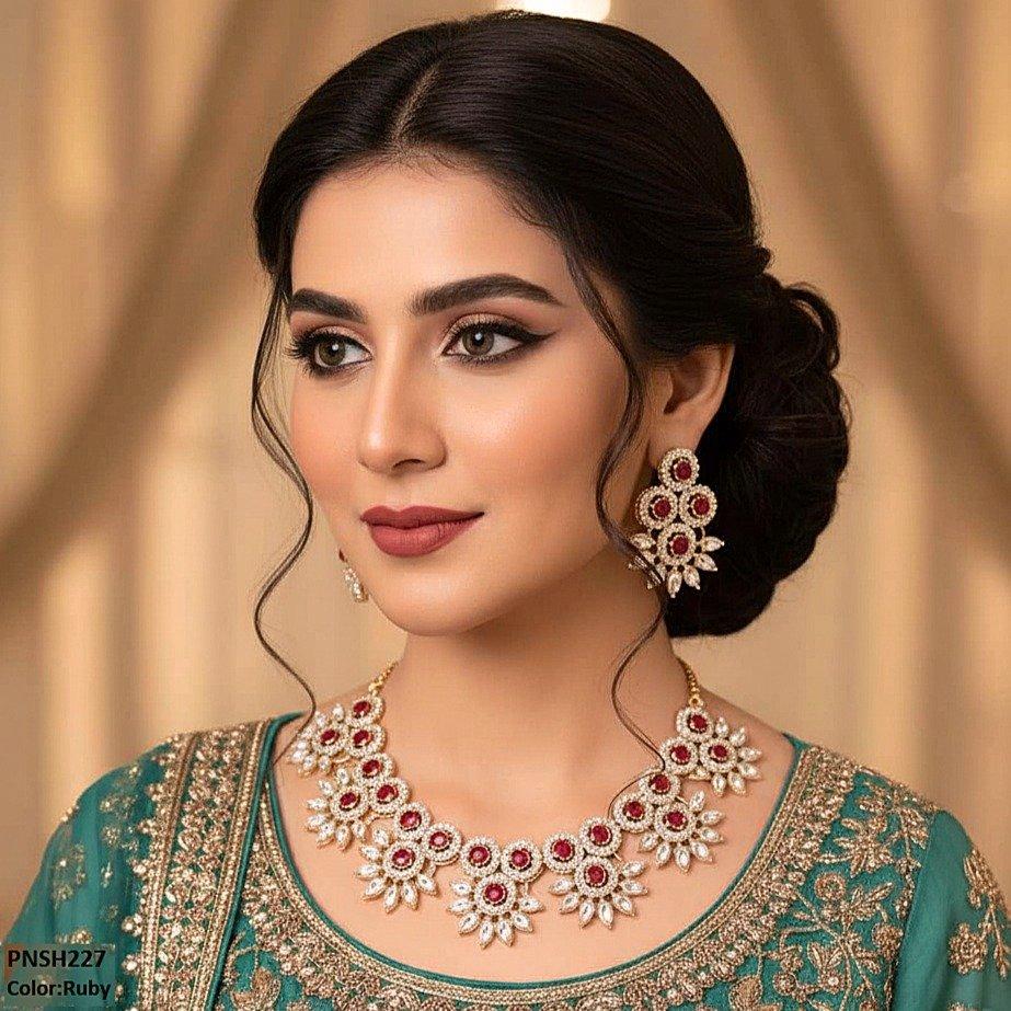 Round Pear Necklace Set