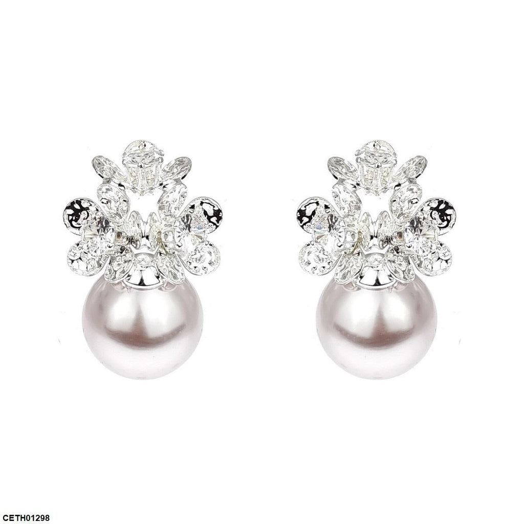 Round Pearl Flower Tops Pair