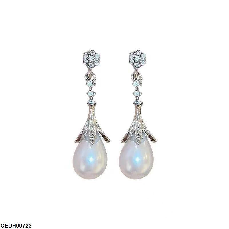 Round Pearl Drop Earrings