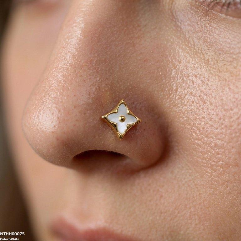 Flower Stainless Steel Nose Pin