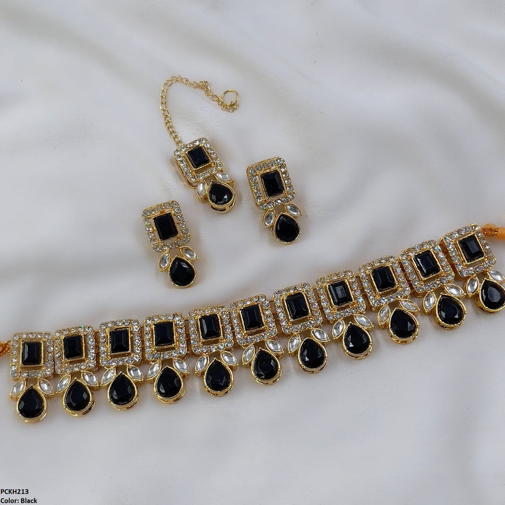 Pear Rectangle Choker Set