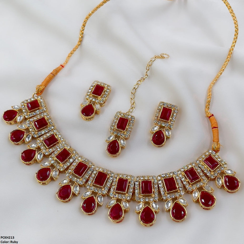 Pear Rectangle Choker Set