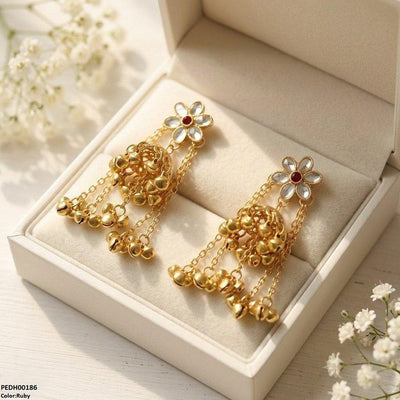 Layer Pearl Drop Earrings