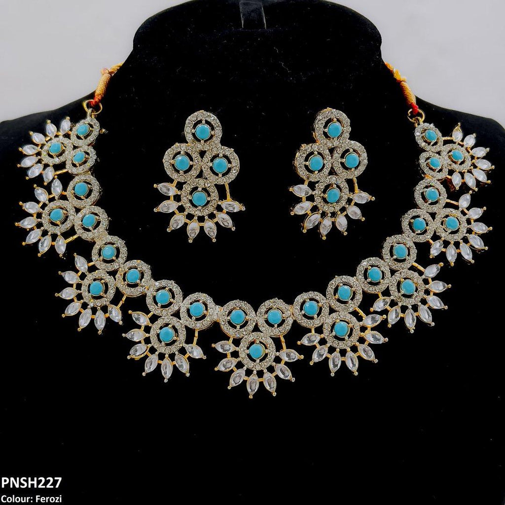 Round Pear Necklace Set