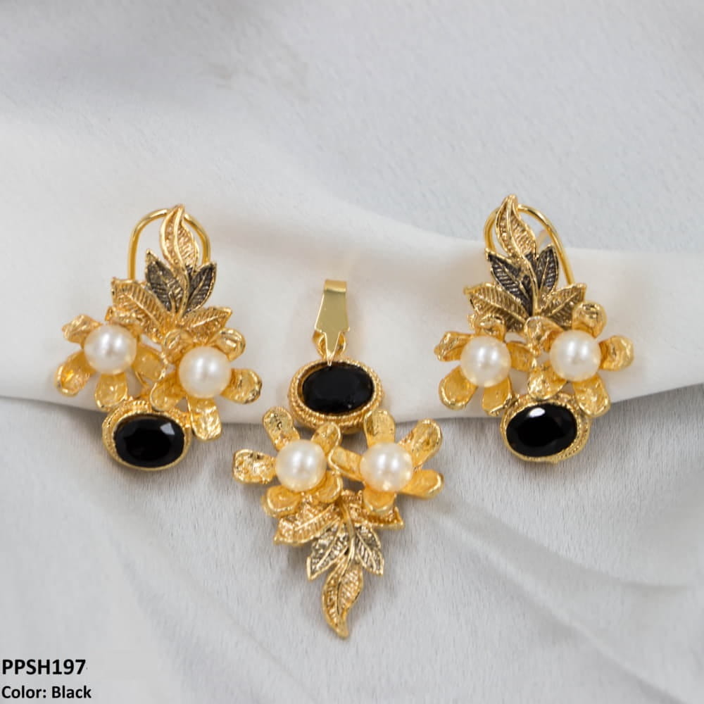 Flower Leaf's Pendant Set