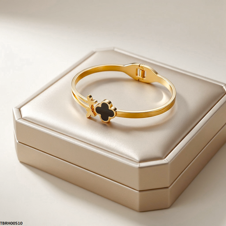 Round Butterfly Bracelet Stainless Steel Adjustable