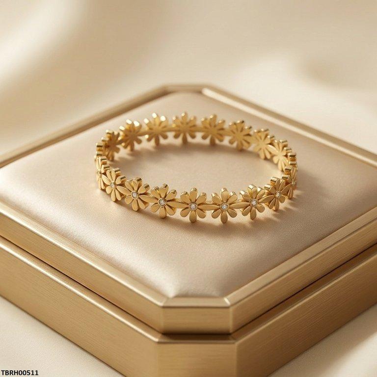 Round Flower Stainless Steel Bracelet