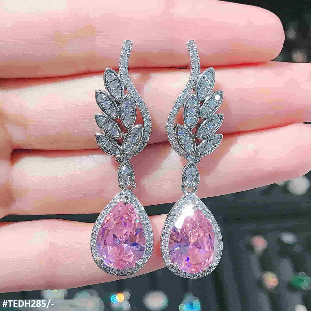 Leaf Teardrop Zircon Earring