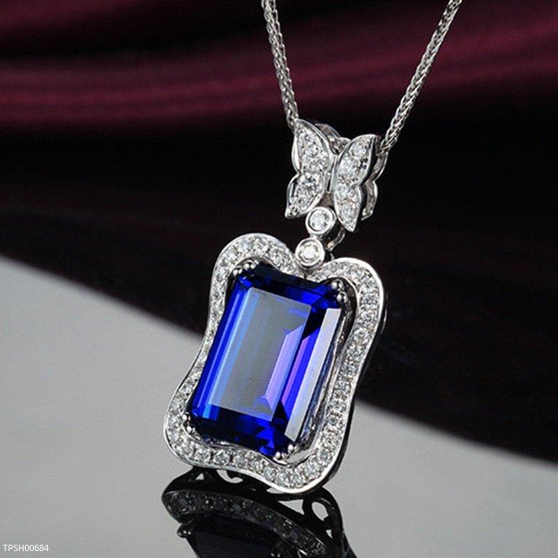 Baguette Stone Butterfly Zircon Pendant