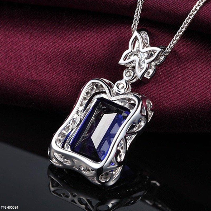 Baguette Stone Butterfly Zircon Pendant