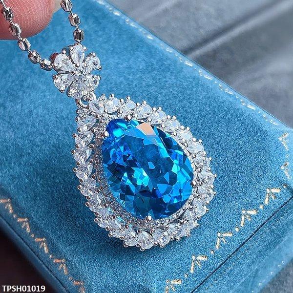 Tear Drop Zircon Stone Pendant
