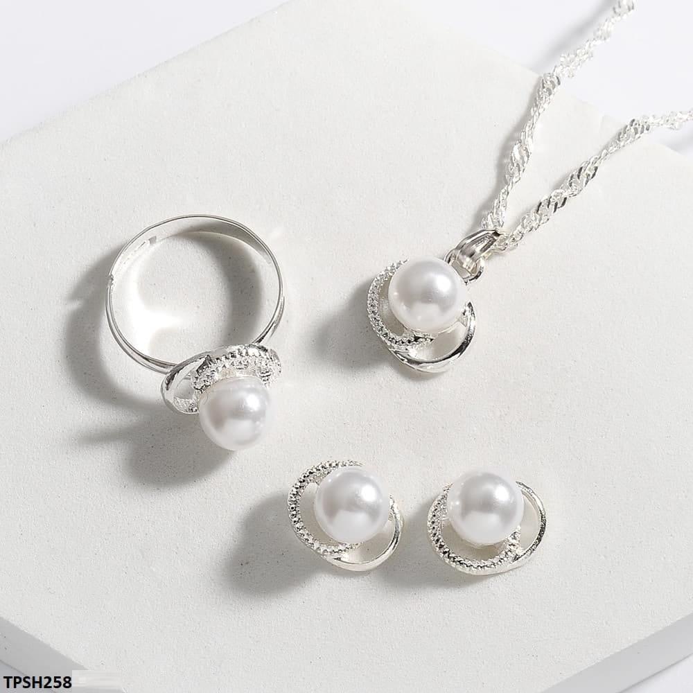 Pearl Pendant Set