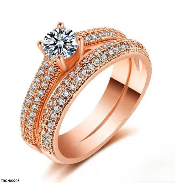 Round Couple Zircon Ring