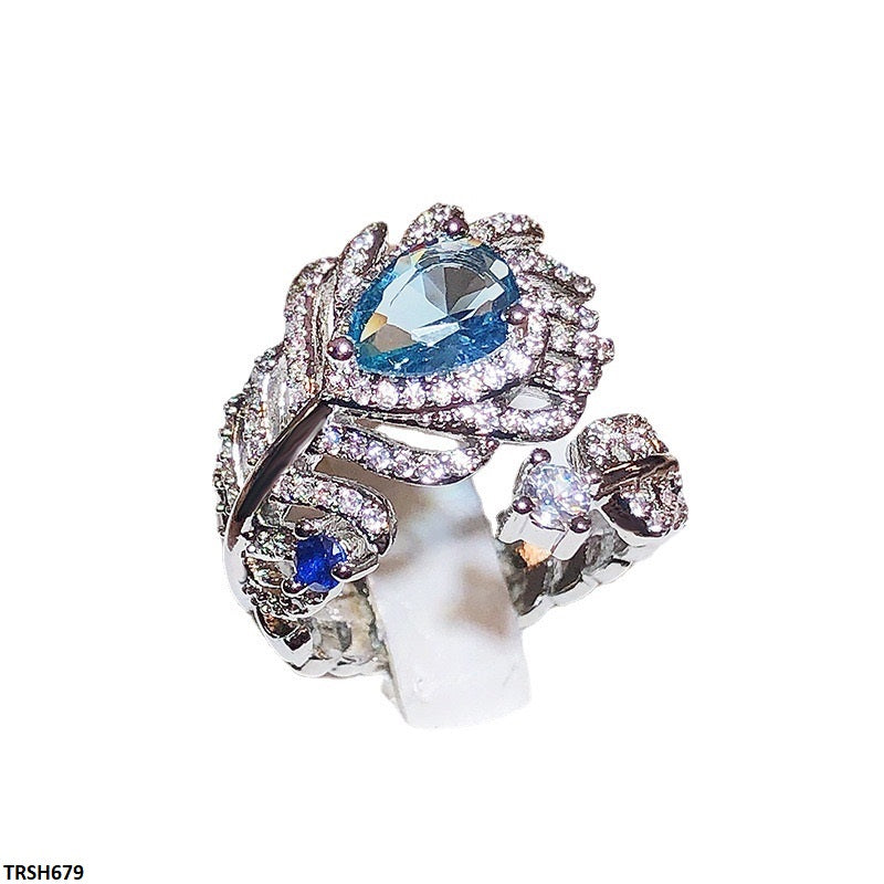 Tear Stone/Leaf Zircon Ring Adjustable