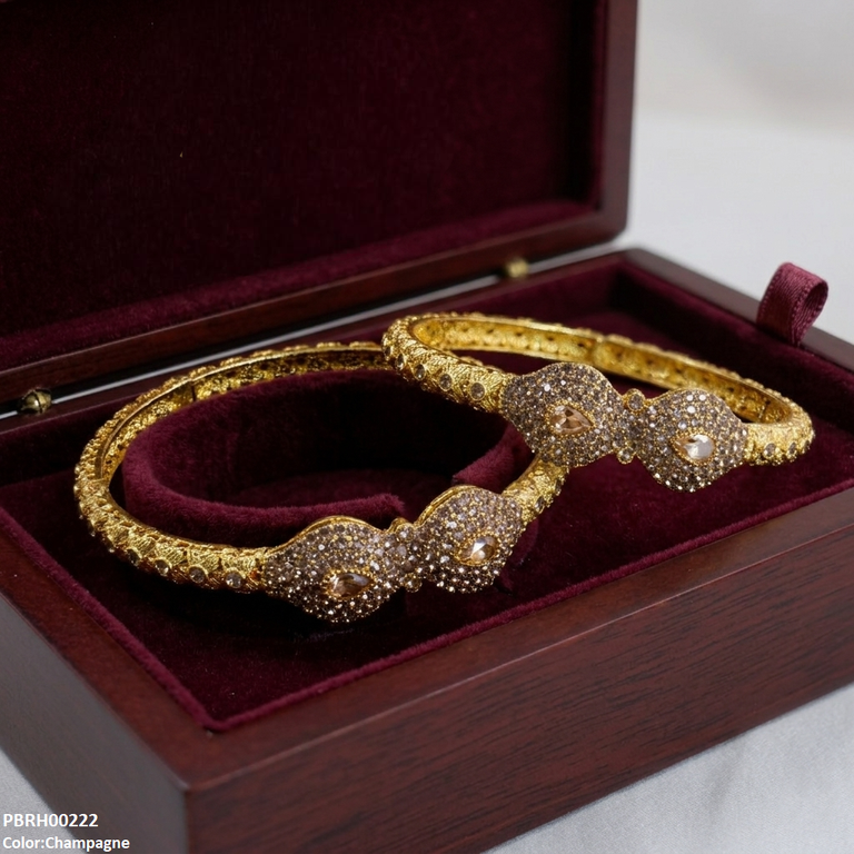 Tear Stone Bracelet