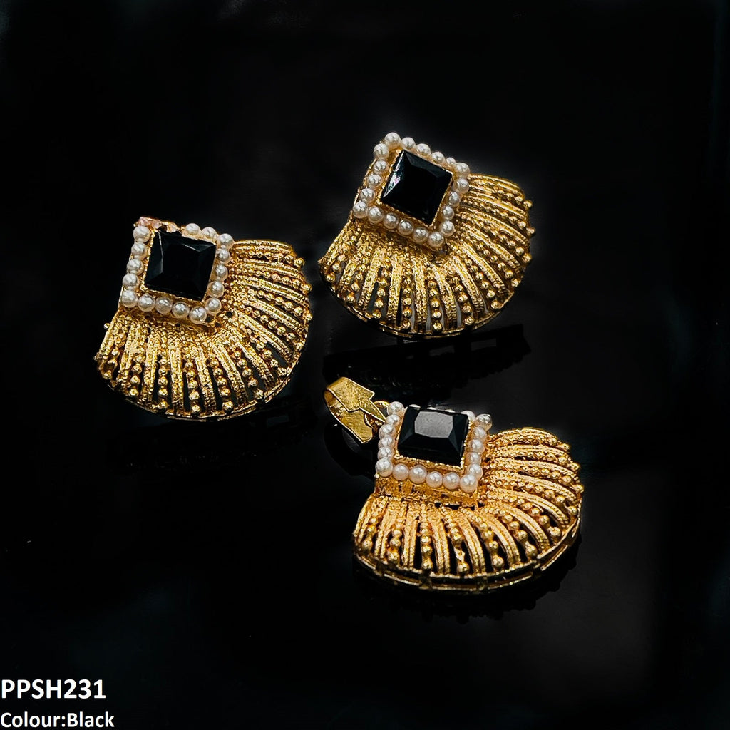 Pearl Square Pendant Set