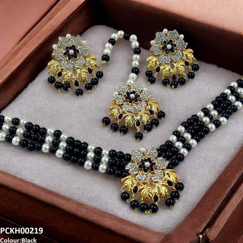 Flower Neck Choker Set