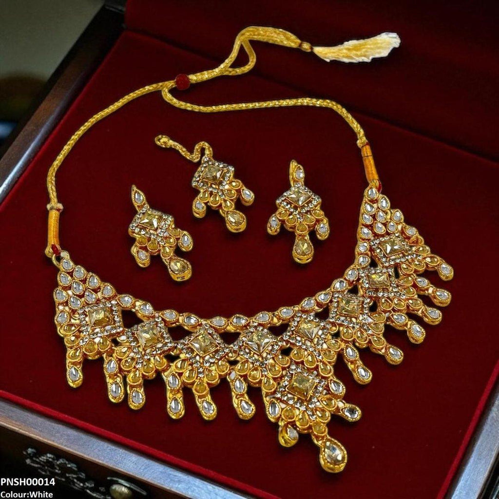 Square/Tear Drop Necklace Set