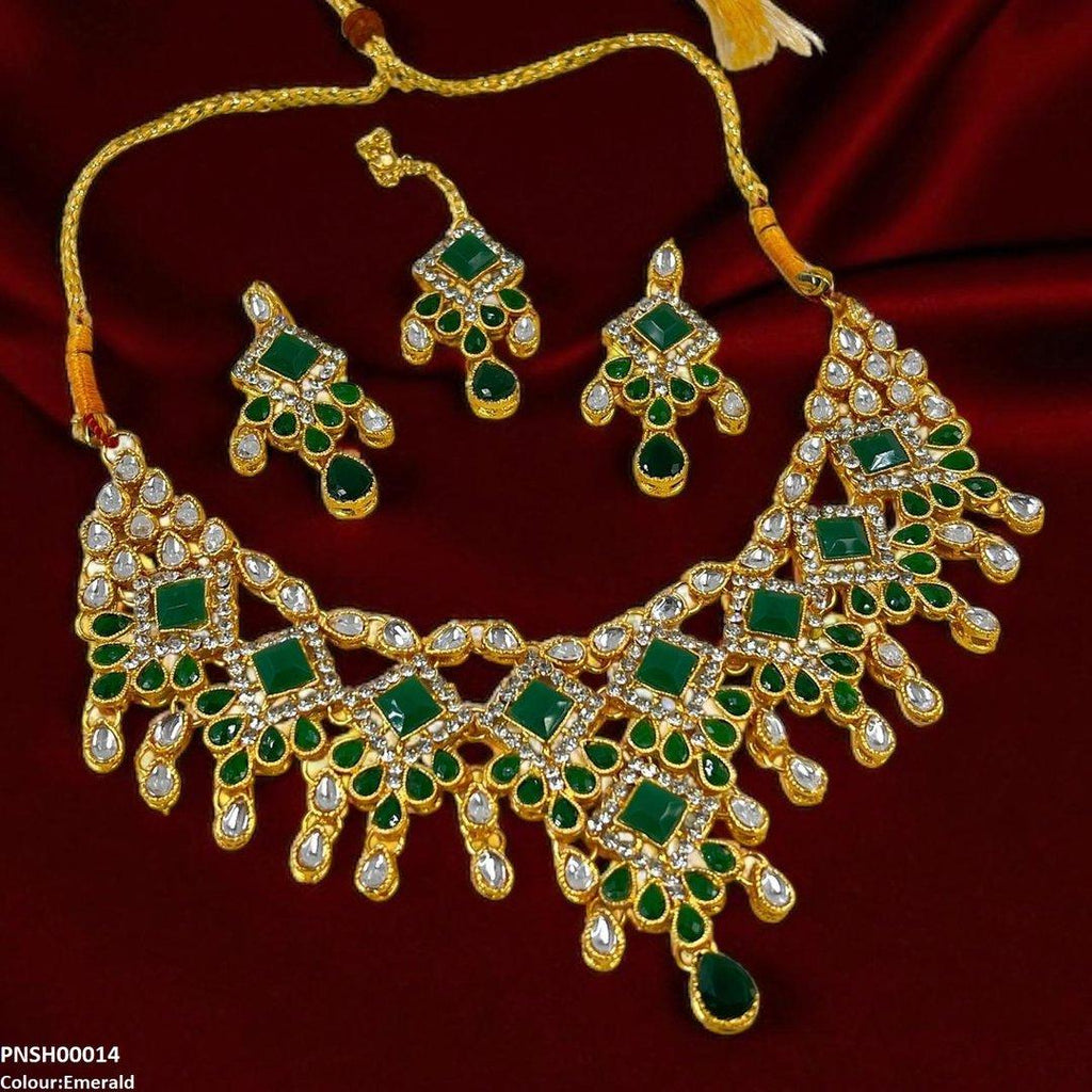 Square/Tear Drop Necklace Set