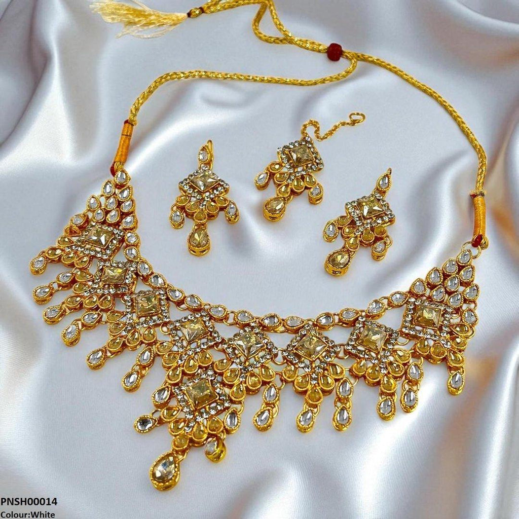Square/Tear Drop Necklace Set