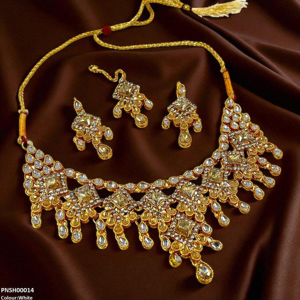 Square/Tear Drop Necklace Set