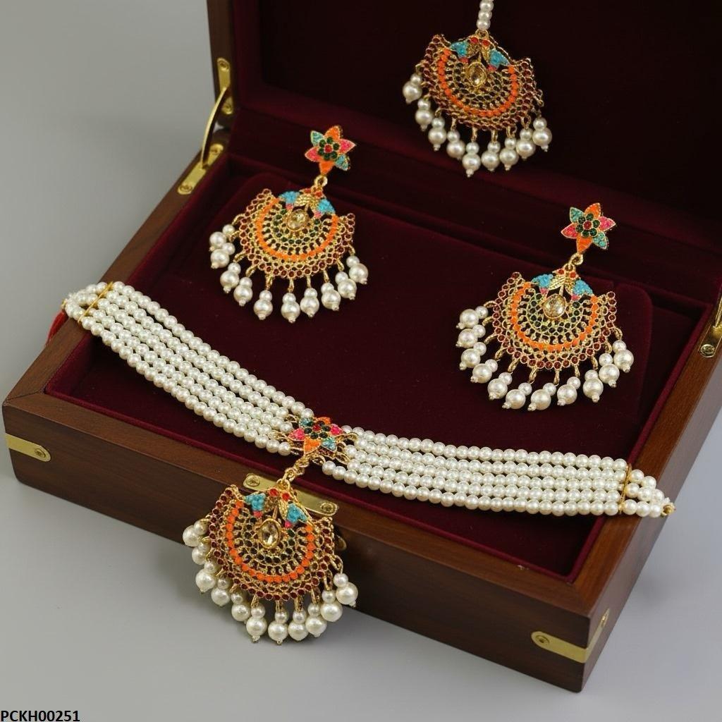 Multi-Star Pearl Drop Choker Set