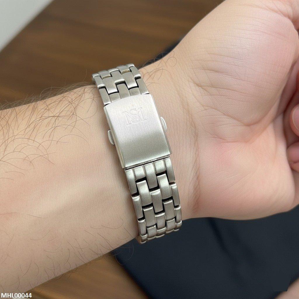 Round Analog Dial Men's Watch
