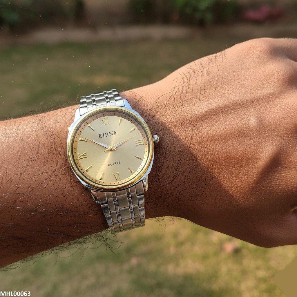 Round Champagne Dial Men's Watch